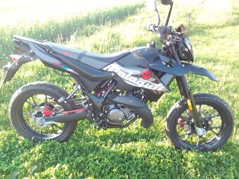 Malaguti supermotard xsm 50 - nový motocykl - 3