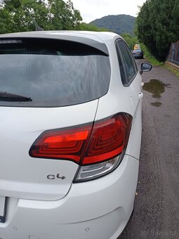 prodám pěkný citroen C4 r.v. 2017 - 3