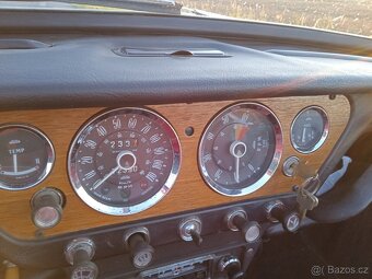 Prodám Triumph Spitfire Mk2 - 3