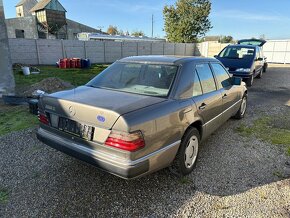 Mercedes 300D 124, 81Kw r.v. 1992 - 3