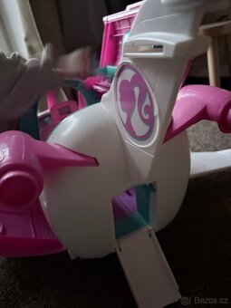 Letadlo Barbie - 3