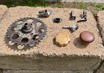 Jawa 50 Jawetta, Stadion - díly - 3