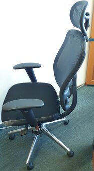 Kancelářšká židle A - 3