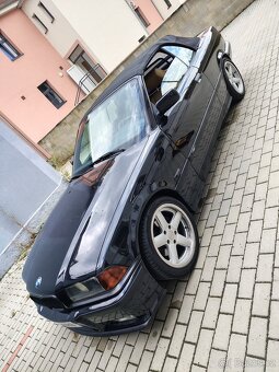 BMW E36 320i cabrio - 3