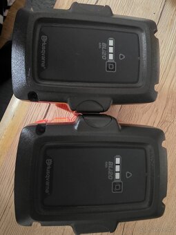 HUSQVARNA BLI 20 2 x baterie - 3