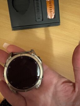 Hodinky Garmin 8 - 3