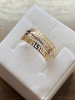 Zlatý dámský prsten - 3
