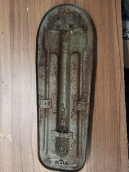 Plech sedla pionýr - 3