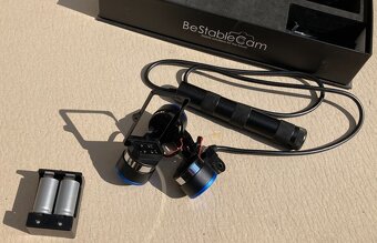 Prodám tříosý stabilizátor pro GoPro - 3