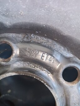 Letní pneu, plechové disky - 3