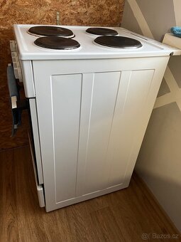 Sporák s troubou Mora - 3