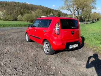 Kia Soul 1.6 CVVT 93kw - nadstandardní výbava - 3