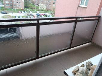 Pronajmu dlouhodobě byt 4+1 76m2 s lodžií a jídelnou, 5. pod - 3