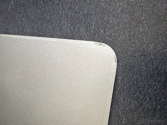 Macbook Air 2010 Na díly - 3