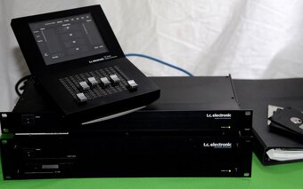 TC Electronic System 6000, velmi dobře udržovaný, s dálkovým - 3