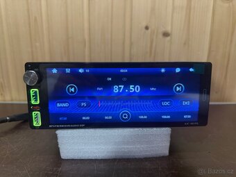 Jednoduché 1DIN 6,9 palcové autorádio Apple CarPlay - 3