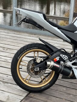 Yamaha yzf r125 - 3