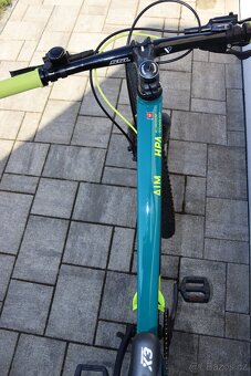 Juniorské kolo CUBE rám 16", kola 27,5" - 3