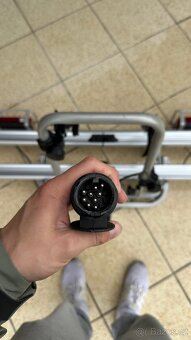 Nosič kol na tažné zařízení pro 2 kola - 3
