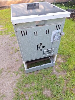 Elektrický sporák Bosch na 220.v - 3