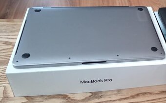 Apple macbook pro 2017 - 3