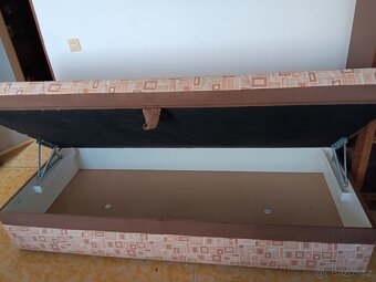 Gauč s úložným prostorem - 3