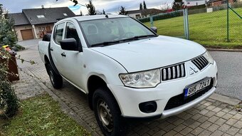 Prodám mitsubishi L200, 2,5 DiD, rok výroby 2013 - 3