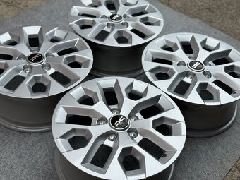 DACIA DUSTER 5X114,3 R16 6,5J ET50 - 3