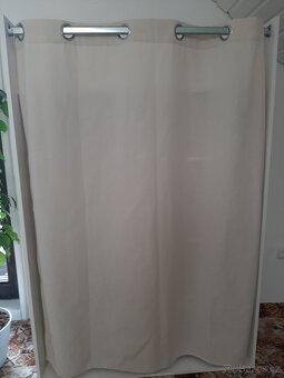 Skříňka šatní - 3