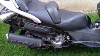 Honda FJS 600 Silverwing - 3