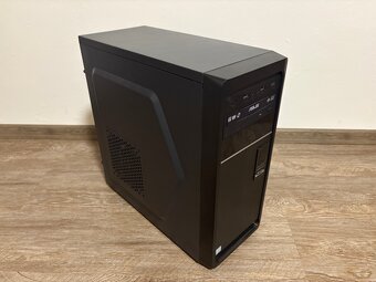 PC: AMD FX-6300, GT 640, 32GB RAM, 250GB SATA SSD - 3
