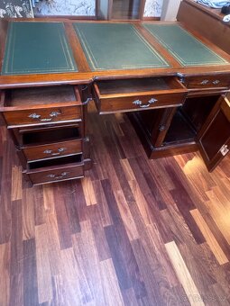 Krásná replika stolu - 3