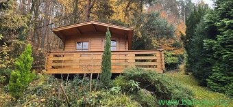 zahradní 2 chatky u lesa Jundrov Brno , zahrada 786 m2 , par - 3