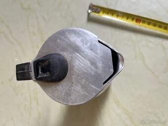 Stará konvička na kávu - 3