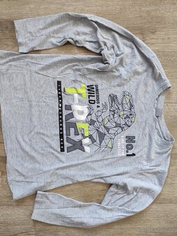 Set 2 mikina a 2 triček vel. 146/152 - 3