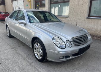 Mercedes E 240 V6 - 3