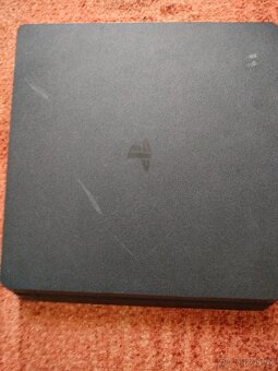 Prodávám PlayStation 4 slim 1TB - 3