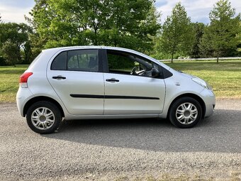 TOYOTA YARIS 2008 1.0 51KW BENZÍN - 3