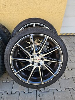 5x112 r19 Motec - 3