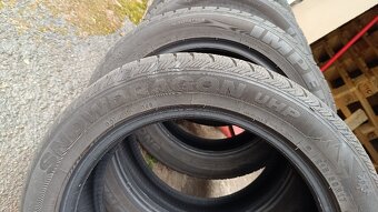 ZÁNOVNÍ PNEU SNOWDRAGON 215 50 r17 - 3