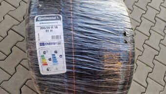 Celorocni pneu Continental 205/55 r16 - 3