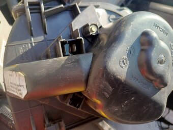 Prodám ventilátor topení na Peugeot 807 - 3