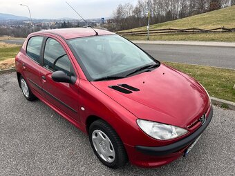 Prodám Peugeota 206, nájezd 130 XXX km - 3