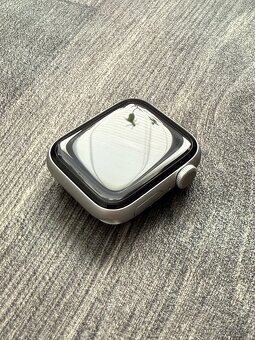 Apple Watch SE (2022) - 3