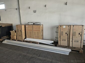 Fotovoltaické panely, regulátory a bojlery - 3