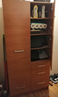 Šatní skříň - 3