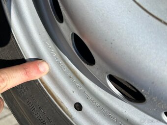 Sada - letní - plechových disků VW 5x130 - 205/65 R16C - 3