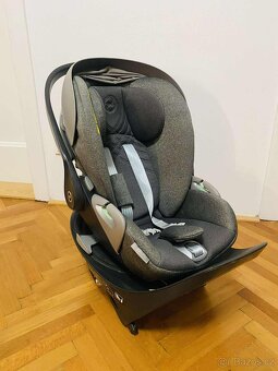 Cybex Cloud T i-size Plus + základna Cybex Base T - 3