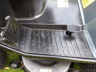 Zahradní traktor traktůrek ČR Karsit 2v 24HP Uz.Dif. - 3