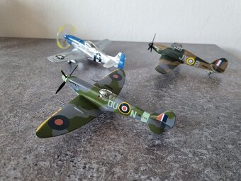 KOVOVÉ MODELY STÍHAČŮ 1:72 - 3